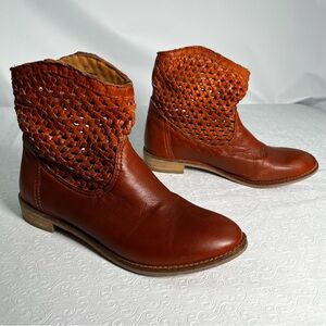 Anthropologie Seychelles Woven Trail Bootie Women 8.5 Brown Leather Weekenders